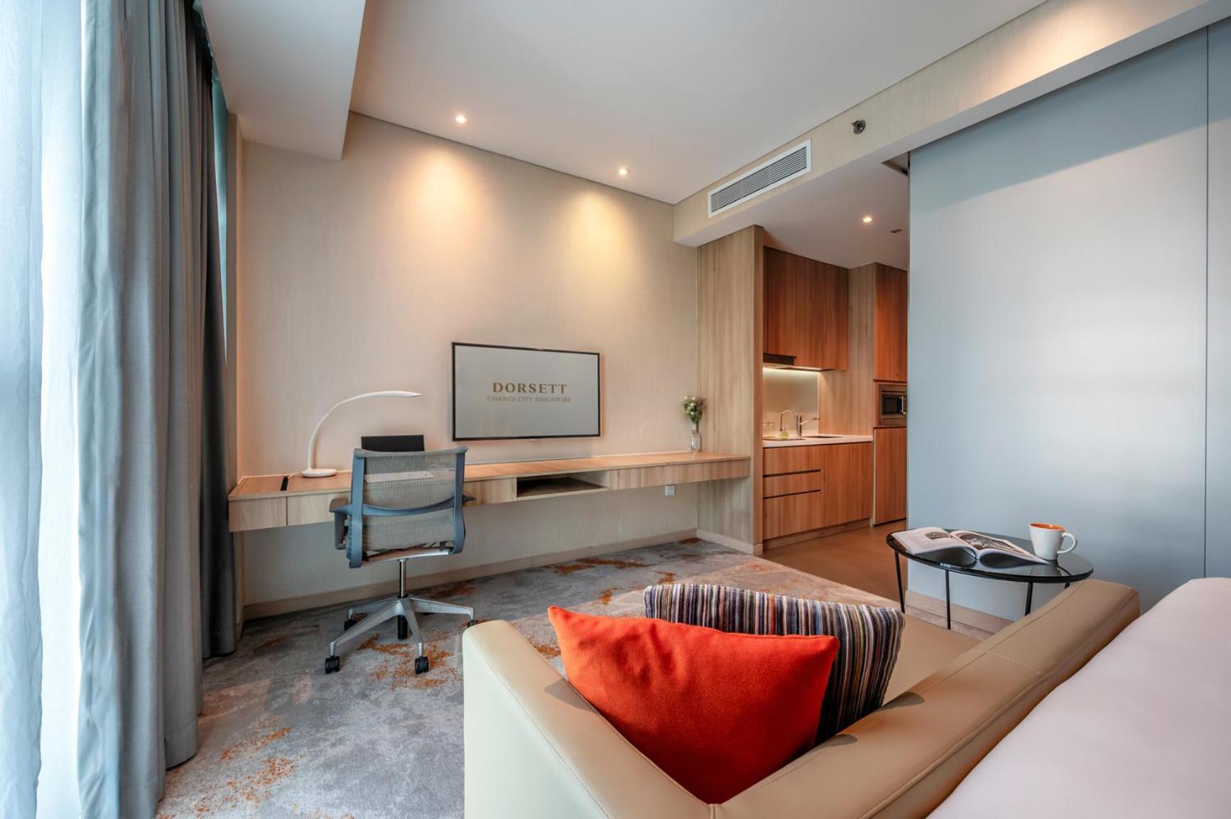 Deluxe Room Kitchenette